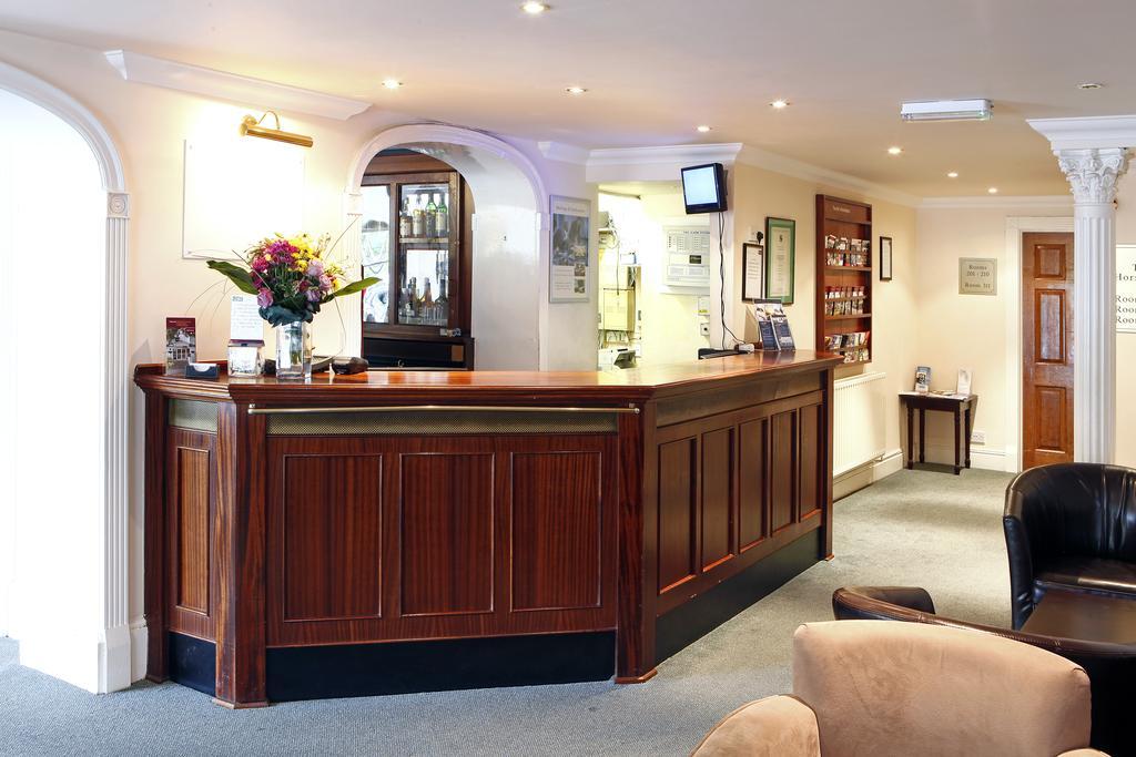 Stafford South Hatherton Hotel ペンクリッジ エクステリア 写真